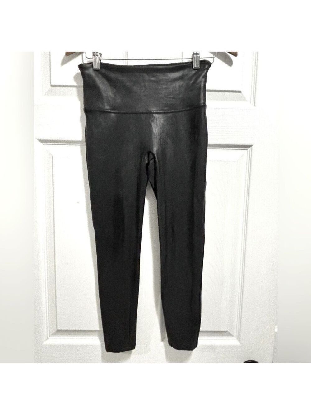 Spanx Black Shimmer Capri Cropped Leggings High Waist Size Medium